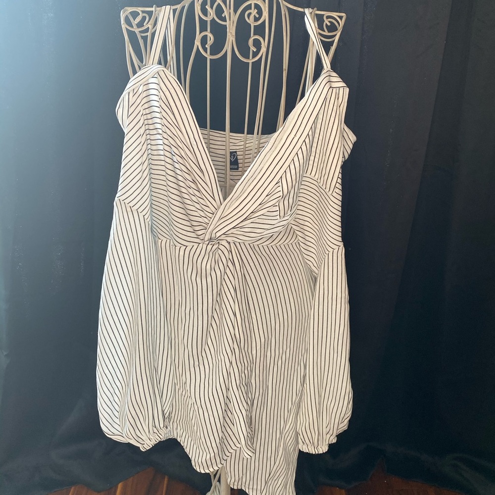 Windsor Off Shoulder Collared Blouse - NWT - Sz L